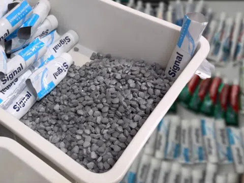 Vụ chuyên án VN10: Làm sao 10 kg ma túy "lọt"’ vào vali tiếp viên?