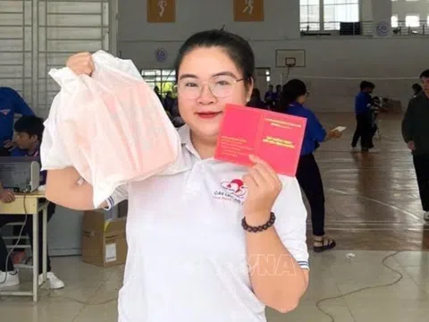 Nữ sinh 14 lần hiến máu trong 4 năm: Câu chuyện phía sau khiến nhiều người xúc động