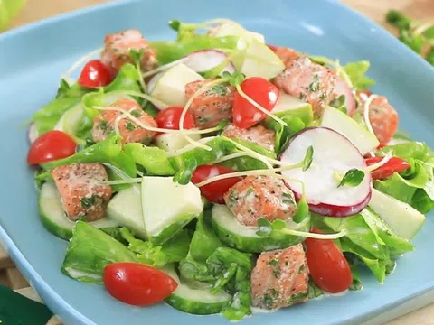Đang đau đầu giảm cân sau Tết, chị em hãy làm món salad tuyệt đỉnh này