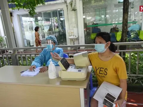 Hà Nội: Tiêm vắc-xin phòng Covid-19 hơn 1.000 bà bầu