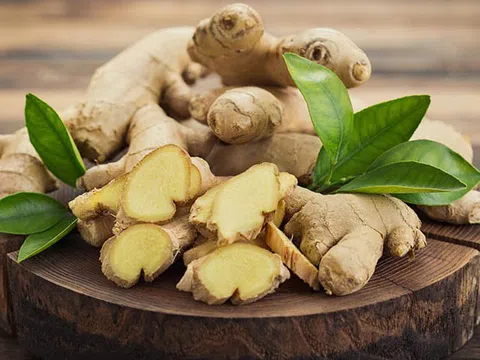 7 nhóm người tuyệt đối không nên ăn gừng
