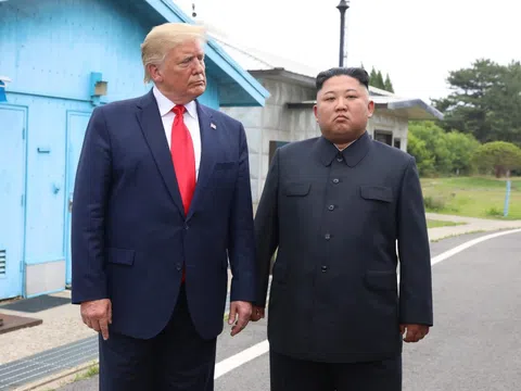 Tiết lộ món quà ông Trump tặng ông Kim Jong-un