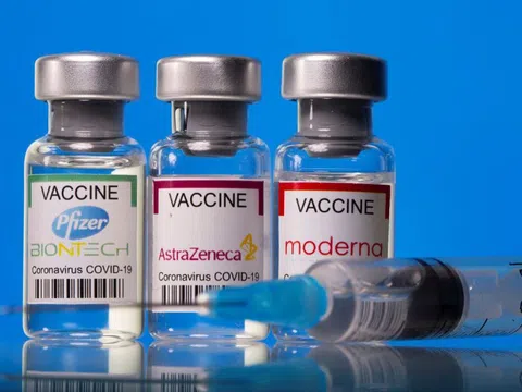 WHO đưa ra khuyến nghị tạm thời về việc tiêm trộn và kết hợp vaccine ngừa COVID-19