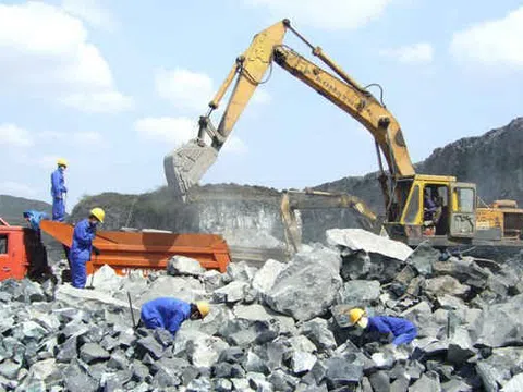 Quảng Ngãi: Sở Xây dựng xin lỗi doanh nghiệp vì giải quyết hồ sơ chậm