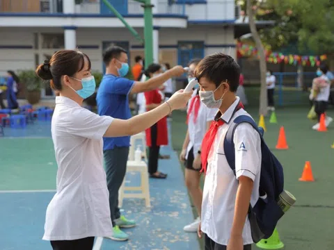 Hà Nội: Học sinh lớp 7-12 có thể đi học trực tiếp sau Tết Nguyên đán 2022