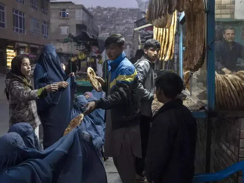 Nghèo đói cùng cực, nhiều người Afghanistan phải bán thận lấy tiền nuôi gia đình