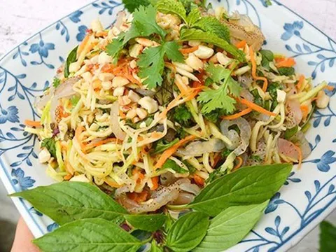 Những món ăn chống ngán, giải cứu vị giác ngày Tết không thể bỏ qua