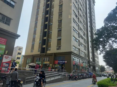 Hà Nội: Nam sinh lớp 8 rơi từ tầng cao chung cư xuống đất, tử vong thương tâm