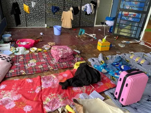 Kiểm tra phòng trọ của 3 nữ sinh viên, chủ nhà "khóc thét" buộc phải "bóc phốt"