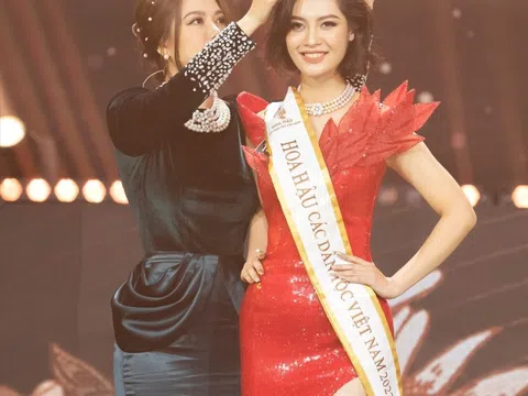 Nông Thúy Hằng vướng nhiều tranh cãi khi vừa đăng quang Hoa hậu các dân tộc Việt Nam 2022