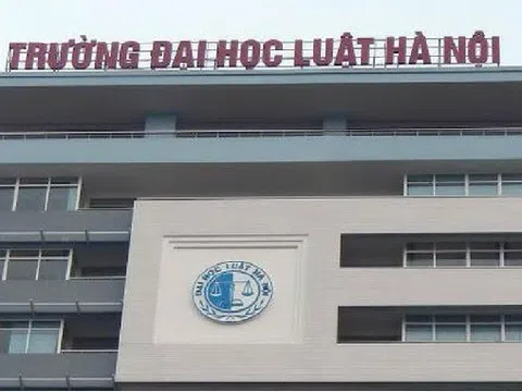 Bộ Tư pháp nói về tiến độ điều tra vụ trưởng khoa Đại học Luật Hà Nội bị tố cưỡng bức 1 cô gái