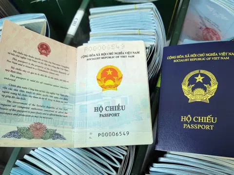 Bộ Công an sẽ bổ sung nơi sinh công dân vào phần bị chú của hộ chiếu