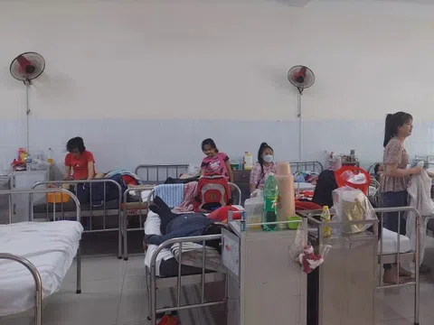 Tự mua thuốc điều trị sốt xuất huyết ở nhà, cô gái 25 tuổi qua đời sau 4 ngày mắc bệnh
