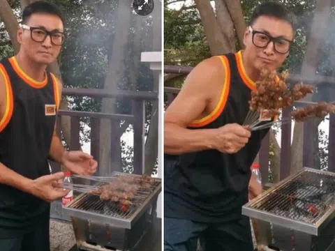 Hà Gia Kính bán hàng rong ở tuổi xế chiều