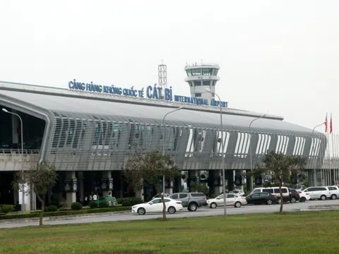 Hải Phòng: Mang đường phèn đến sân bay, hành khách bị nghi tàng trữ ma túy