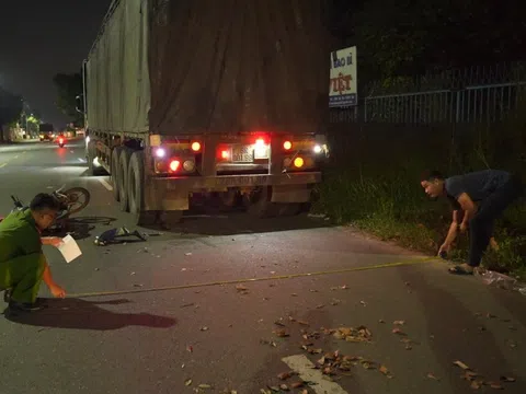 Bà Rịa-Vũng Tàu: Điều tra vụ tông đuôi xe container đậu bên đường khiến 1 người tử vong