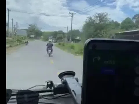 Công an làm việc với lái xe máy chặn đường xe cứu thương ở Bình Dương