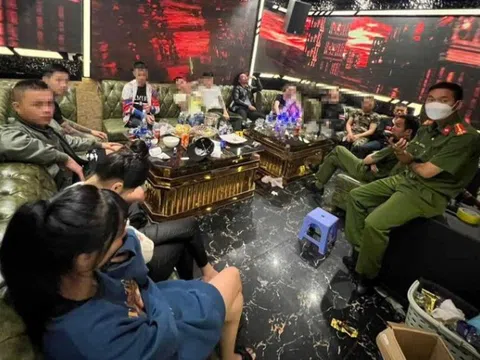Phát hiện 16 nam, nữ thanh niên sử dụng ma túy trong quán karaoke ở Đà Lạt