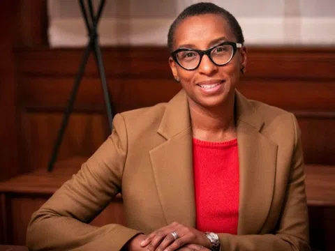 Đại học Harvard có nữ hiệu trưởng da màu đầu tiên