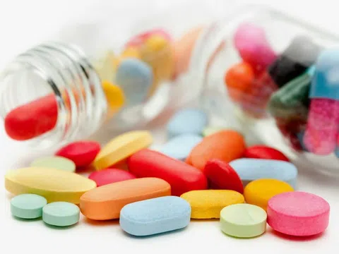 Bộ Y tế cảnh báo thuốc kháng sinh giả vừa phát hiện trên thị trường