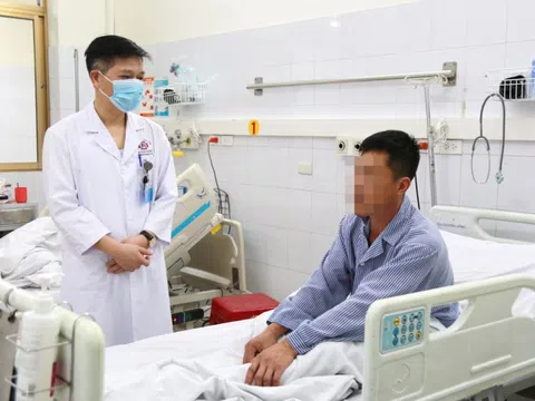 Người đàn ông 42 tuổi ngộ độc nguy kịch sau khi ăn so biển