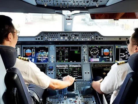 Để trở thành cơ trưởng phải đáp ứng điều kiện gì?