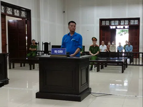 Quảng Ninh: Đấu điện vào cổng sắt để sát hại “bạn gái”, người đàn ông lãnh 8 năm tù
