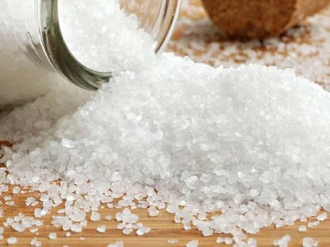 8 mẹo nhỏ cực hữu ích từ muối khiến bạn phải thốt lên "sao không biết sớm hơn"