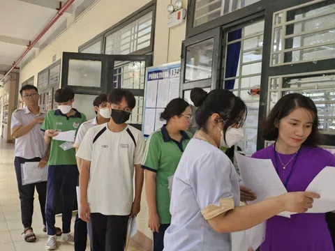 Tp.HCM: Điểm chuẩn tuyển sinh lớp 10 tăng như dự đoán