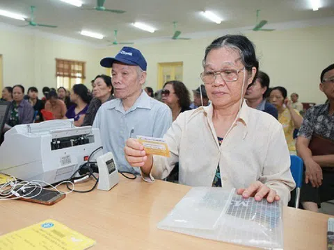 Chi trả lương hưu theo mức mới, phần tăng thêm chưa lĩnh từ ngày 14/8