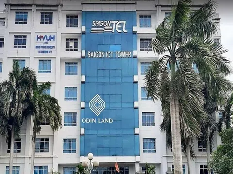 Người nhà lãnh đạo Saigontel bán cổ phiếu, 7 tháng sau mới công bố