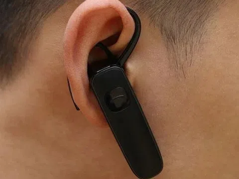 Nam thanh niên bị điếc đột ngột vì thói quen thường gặp ở người trẻ