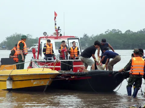 Quảng Ninh: Tìm thấy nạn nhân cuối trong vụ lật thuyền ở Quảng Yên
