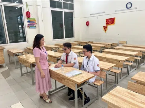 Nghị lực của các thí sinh "đặc biệt" trong kỳ thi vào lớp 10 ở Hà Nội