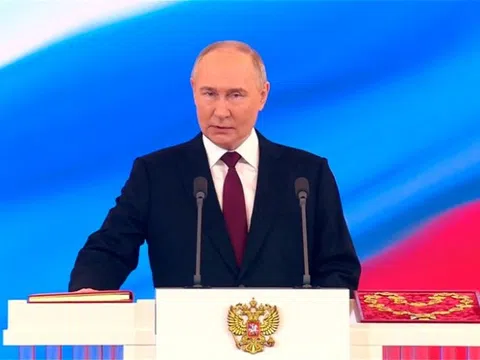 Tổng thống Putin kêu gọi chấm dứt hoàn toàn xung đột ở Ukraine