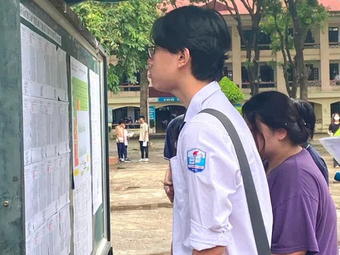 Hà Nội: Công bố điện thoại nóng hỗ trợ học sinh trúng tuyển bổ sung vào lớp 10