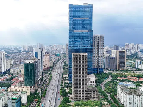 Hà Nội: Cận cảnh tòa tháp nghìn tỷ bỏ hoang trước lúc hồi sinh