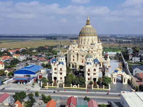 "Cung điện Thành Thái" 1.000 tỷ đồng của đại gia Ninh Bình có gì bên trong?