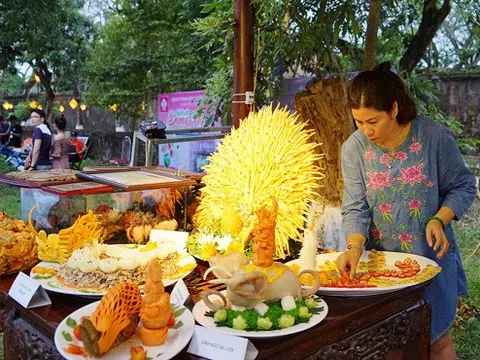 Độc đáo với 100 món ăn cung đình, món ăn Việt và dân gian Huế 