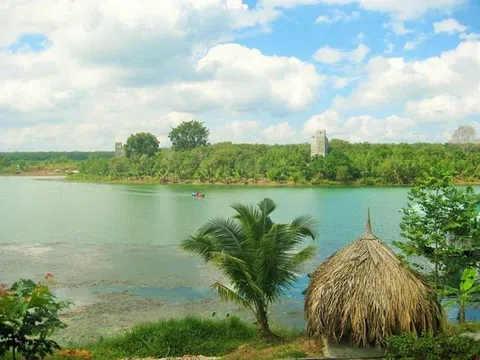 Địa điểm `tránh nắng` vừa mới, vừa đẹp, vừa rẻ ở Bình Phước 