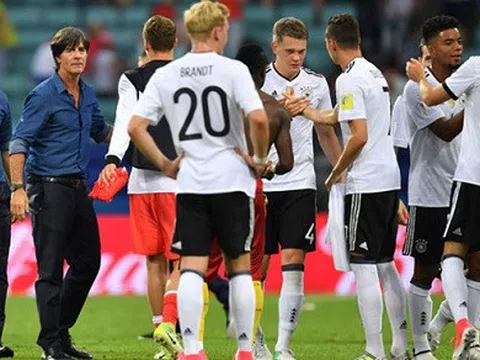 Trước thềm World Cup 2018: Đội tuyển Đức cấm chuyện `ân ái`