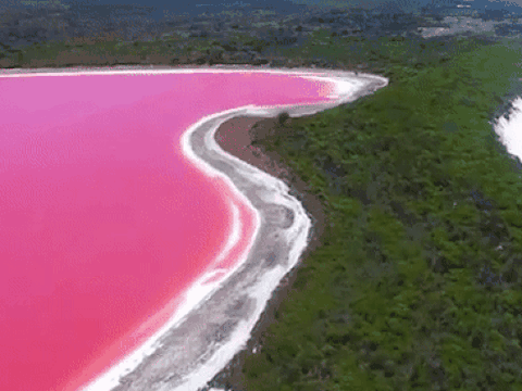 Bí ẩn hồ nước màu hồng đầy ảo diệu