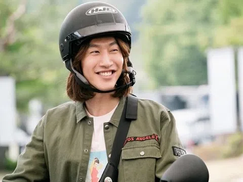 Lee Kwang Soo xuất hiện siêu đáng yêu trong video quáng bá bộ phim mới 