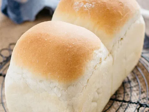 Mách bạn công thức làm bánh mì gối thơm mềm đến từ Nhật Bản