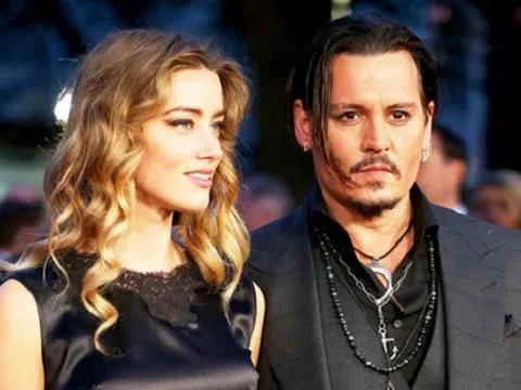 Johnny Depp không chịu nổi nỗi đau ly hôn Amber Heard