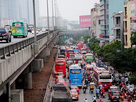 Bất thường cấp phép cho bến xe “tạm”… 50 năm tại Hà Nội