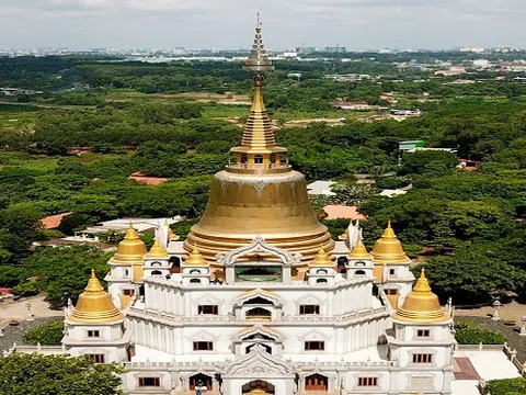 Tham quan ngôi chùa hơn 50 năm không bao giờ thắp nhang ở Sài Gòn