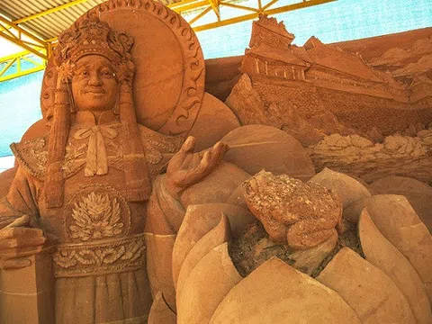 Đã mắt với tác phẩm điêu khắc khổng lồ tại công viên tượng cát ở Phan Thiết