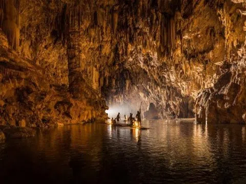 Vẻ đẹp và truyền thuyết về hang động nơi 12 cầu thủ nhí Thái Lan mắc kẹt