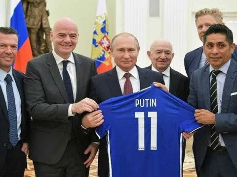 Tất cả du khách tới Nga xem World Cup nhận được món quà bất ngờ từ Tổng thống Putin